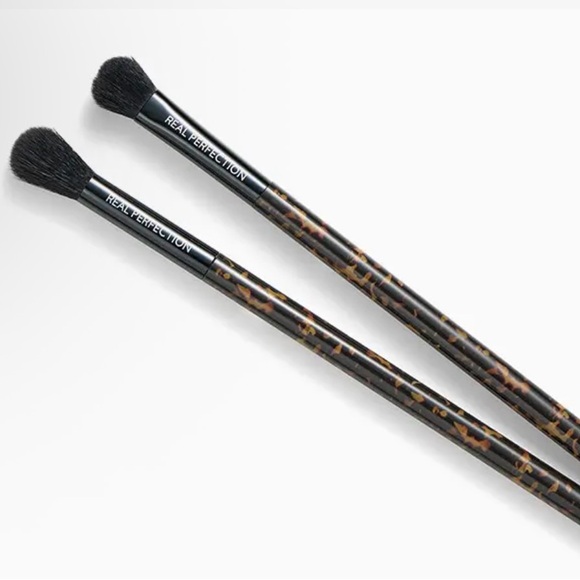 ipsy Other - Real Perfection Crease blending and Small Eyeshadow Brush Duo